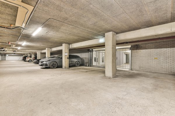 Medium property photo - Burmandwarsstraat 1, 1091 SL Amsterdam